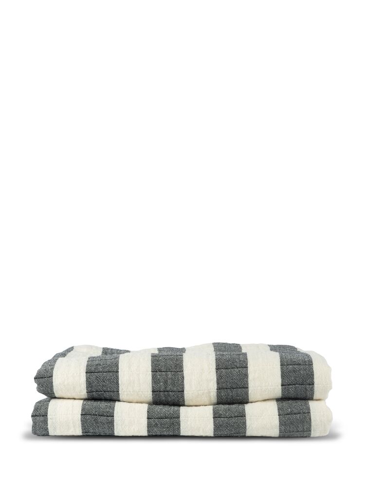 EMILIE THROW, BLACK/WHITE